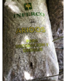 PIEDRAS Y ARENAS PARA JARDÍN 